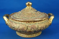 Online Pamono Porcelain Tureen with Relief Enamels by Satsuma, 1920s