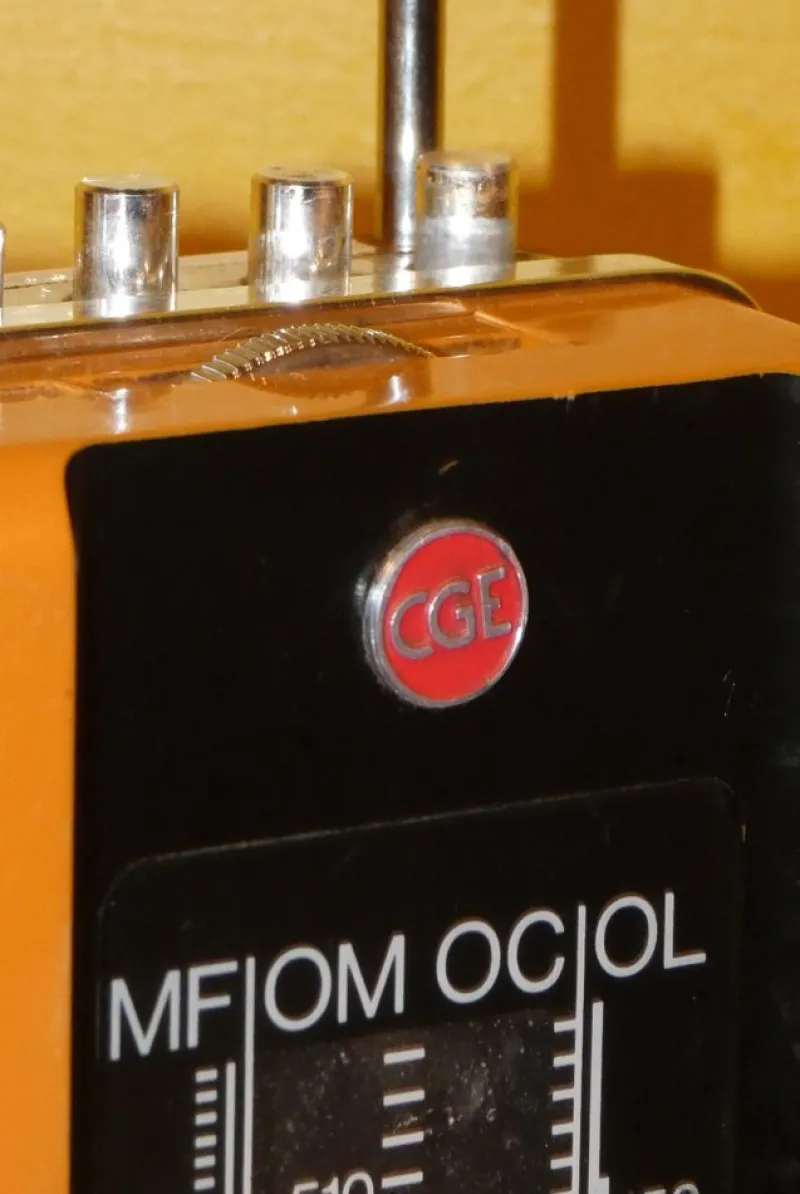 Online Pamono Portable Radio from CGE, Italy, 1970s