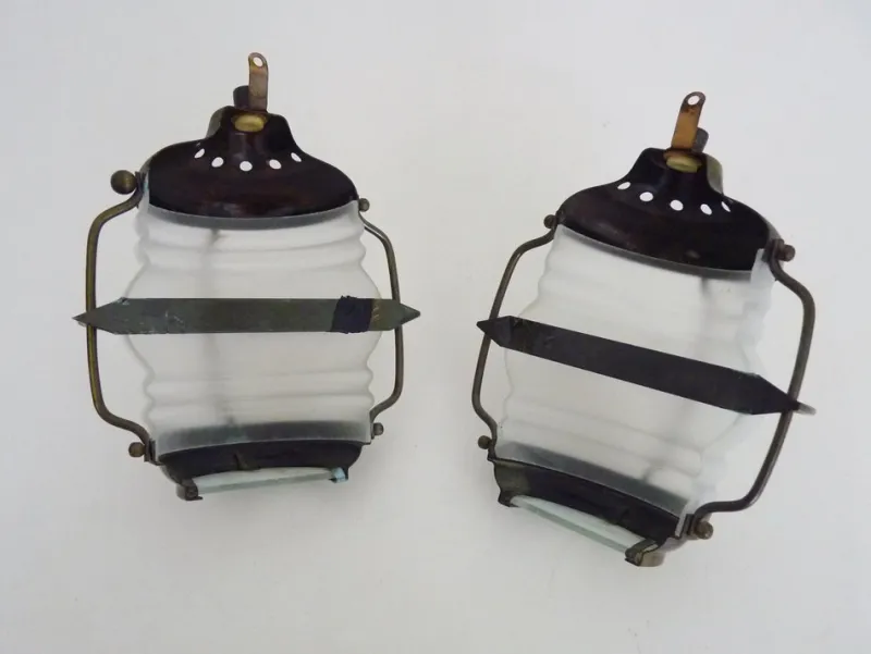 Outlet Pamono Porthole-Style Wall Lights in Brass and Glass, 1960s, Set of 2