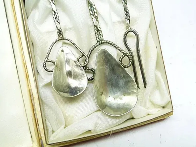 Pamono Postmodern Brass Spoons by Imago Artis, Poland, 1960s, Set of 3> Cutlery & Serving Utensils