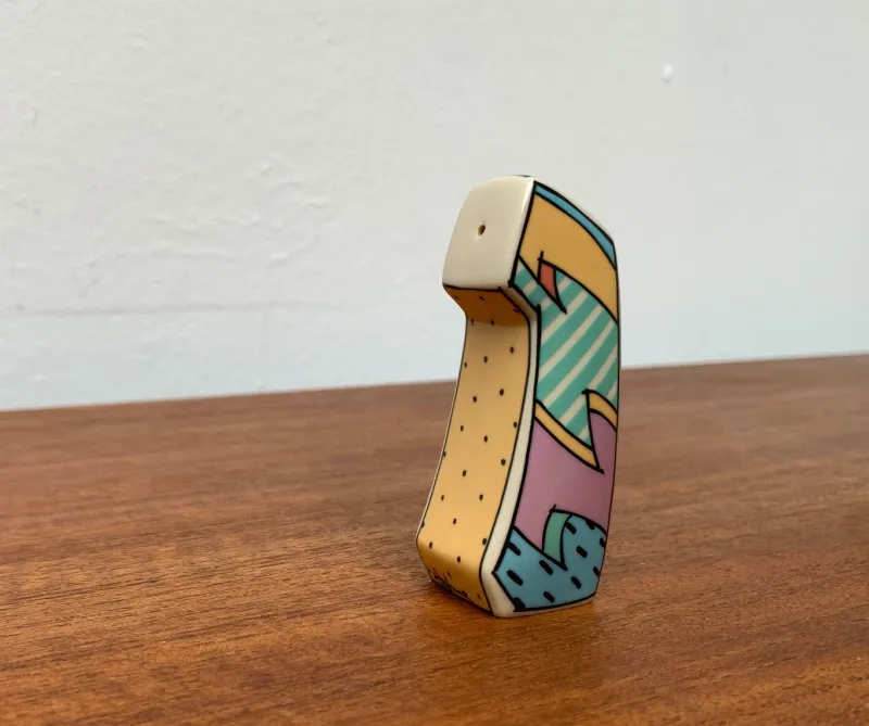New Pamono Postmodern Flash One Series Pepper or Salt Shaker by Dorothy Hafner for Rosenthal, 1980s