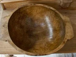 Pamono Primitive Hand Carved Oak Bowl, 1900s><noscript><img width=