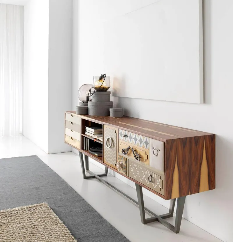 Hot Pamono Punk Sideboard 200 by Lola Glamour
