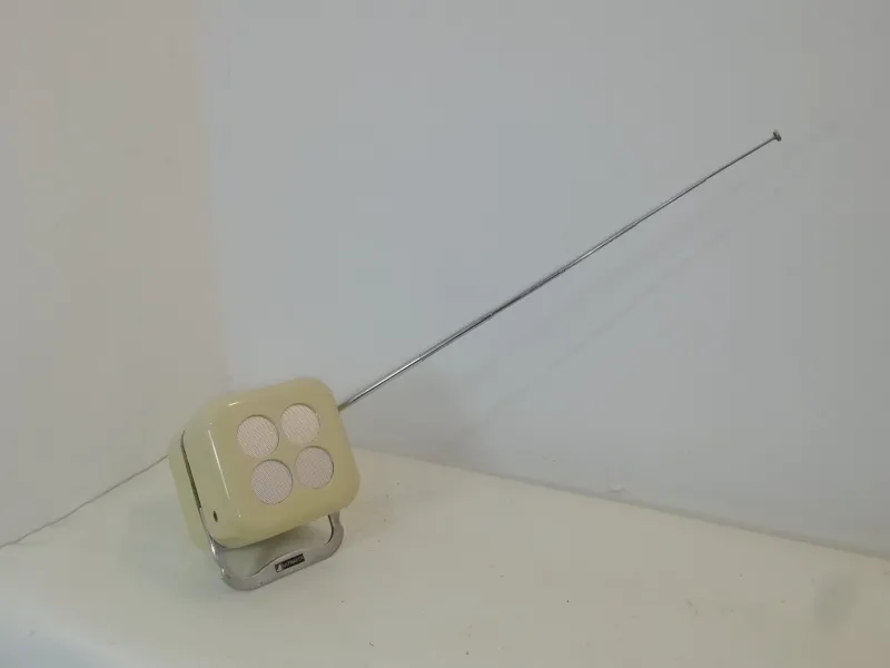 Pamono Quadrifoglio Radio by Luigi Bandini Buti for Ultravox, 1968> Electronics