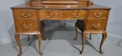 Discount Pamono Queen Anne Burr Walnut Dressing Table, 1920