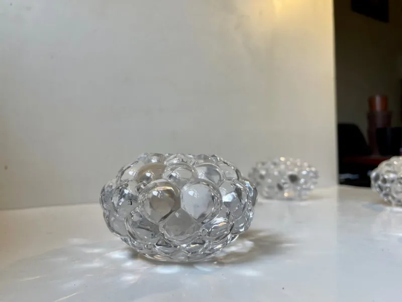 Hot Pamono Raspberry Glass Candleholders by Anne Nilsson for Orrefors, Set of 5