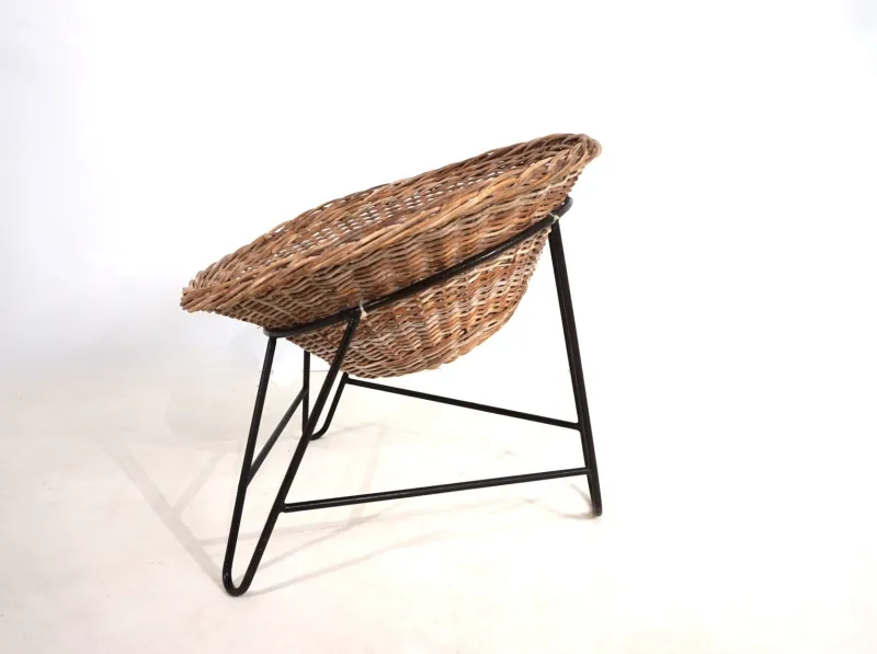 Pamono Rattan Basket Pod Lounge Chair, 1960> Garden Seating