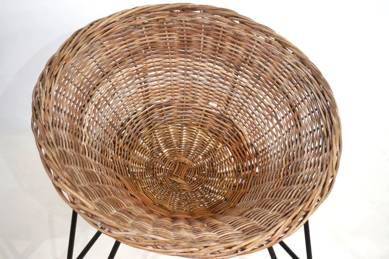 Pamono Rattan Basket Pod Lounge Chair, 1960> Garden Seating