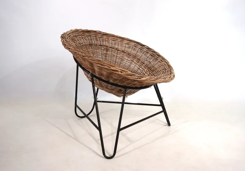 Pamono Rattan Basket Pod Lounge Chair, 1960> Garden Seating