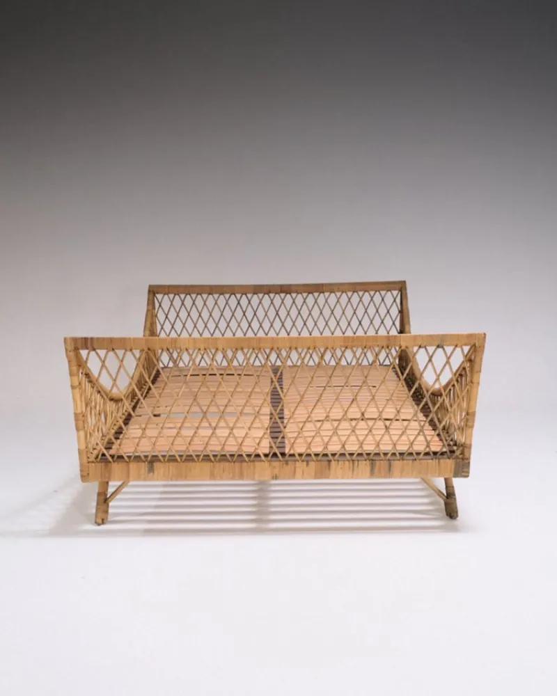 Pamono Rattan Daybed in the style of Jean Royère, 1970s> Daybeds & Chaises Lounges