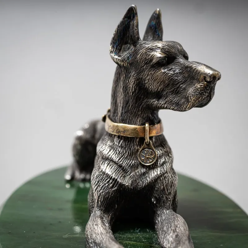 Pamono Reclining Great Dane, 1900, Silver> Sculpture