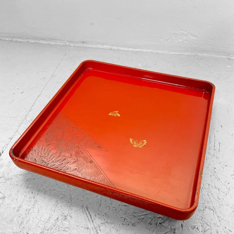 New Pamono Red Lacquered Tray with Embossed Decoration, Japan, 1930s