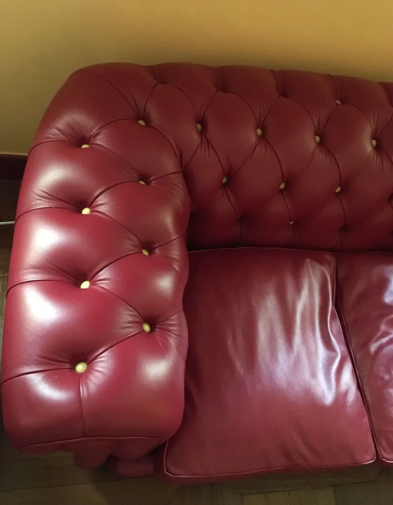 Hot Pamono Red Leather Sofa from Poltrona Frau, 2020