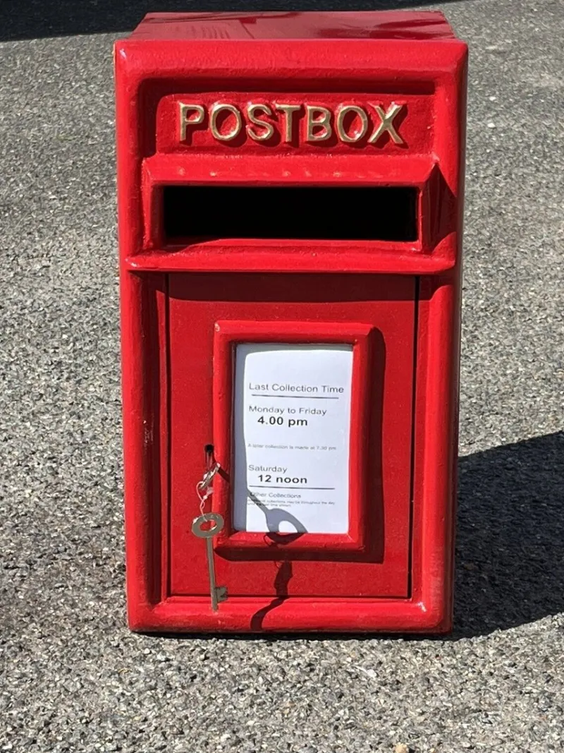 Pamono Red Post Box with 2 Keys in Cast Iron & Steel> Garden Accessories