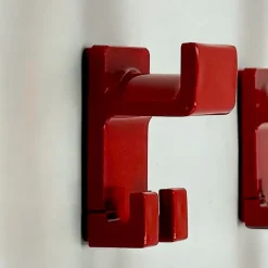 Pamono Red Wall Hooks by Makio Hasuike for Gedy, 1970s, Set of 2><noscript><img width=