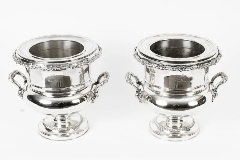 Outlet Pamono Regency Wine Coolers in Old Sheffield Plate with Hise Crest, 19th Century, Set of 2