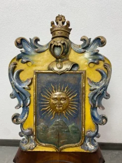 Pamono Renaissance Chair with Heraldic Emblems of the Szontágh de Igló et Zabar Family><noscript><img width=