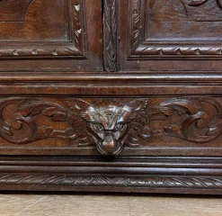 Pamono Renaissance Style Hunting Lodge Library in Carved Oak, 1850><noscript><img width=