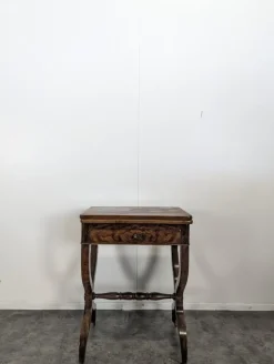 Clearance Pamono Restoration Game Table in Flamed Mahogany