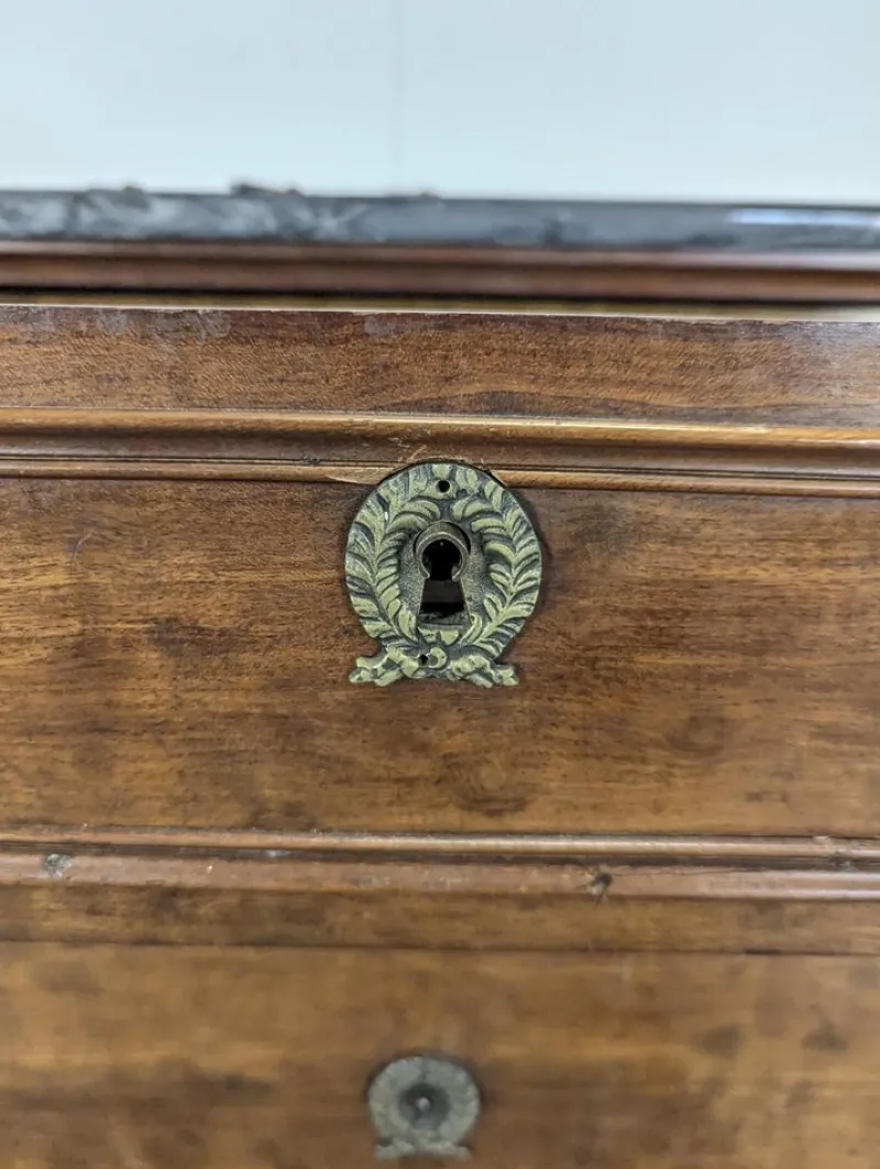 New Pamono Restoration Period Chest of Drawers in Mahogany