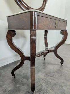 Pamono Restoration Swan Neck Dressing Table in Flamed Mahogany