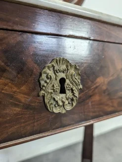 Pamono Restoration Swan Neck Dressing Table in Flamed Mahogany