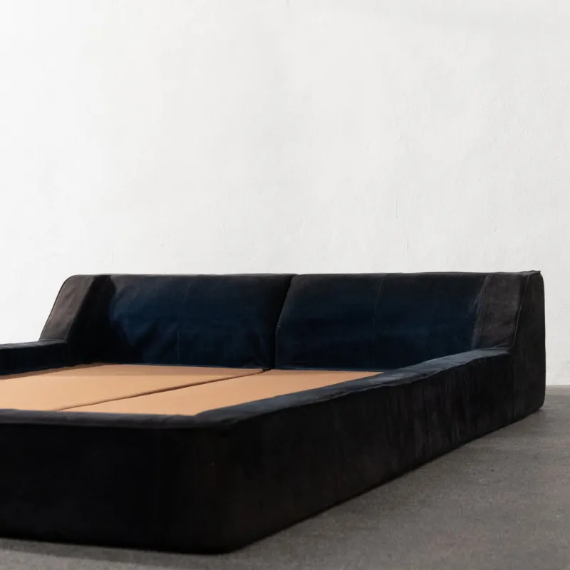 Pamono Roche Bobois Suede Bed Frame, 1970s> Daybeds & Chaises Lounges