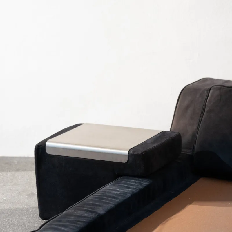 Pamono Roche Bobois Suede Bed Frame, 1970s> Daybeds & Chaises Lounges