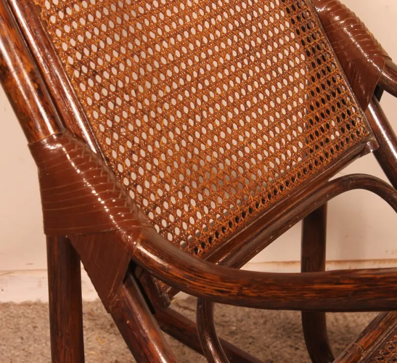 Hot Pamono Rocking Chair in the style of Thonet