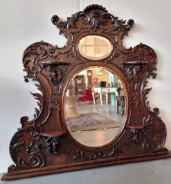 Pamono Rococo Style Mirror in Mahogany> Mirrors