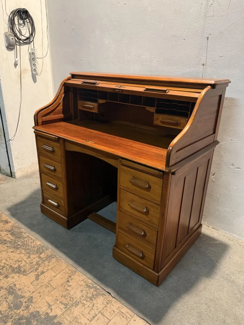 Outlet Pamono Roller Shutter Desk, 1890s
