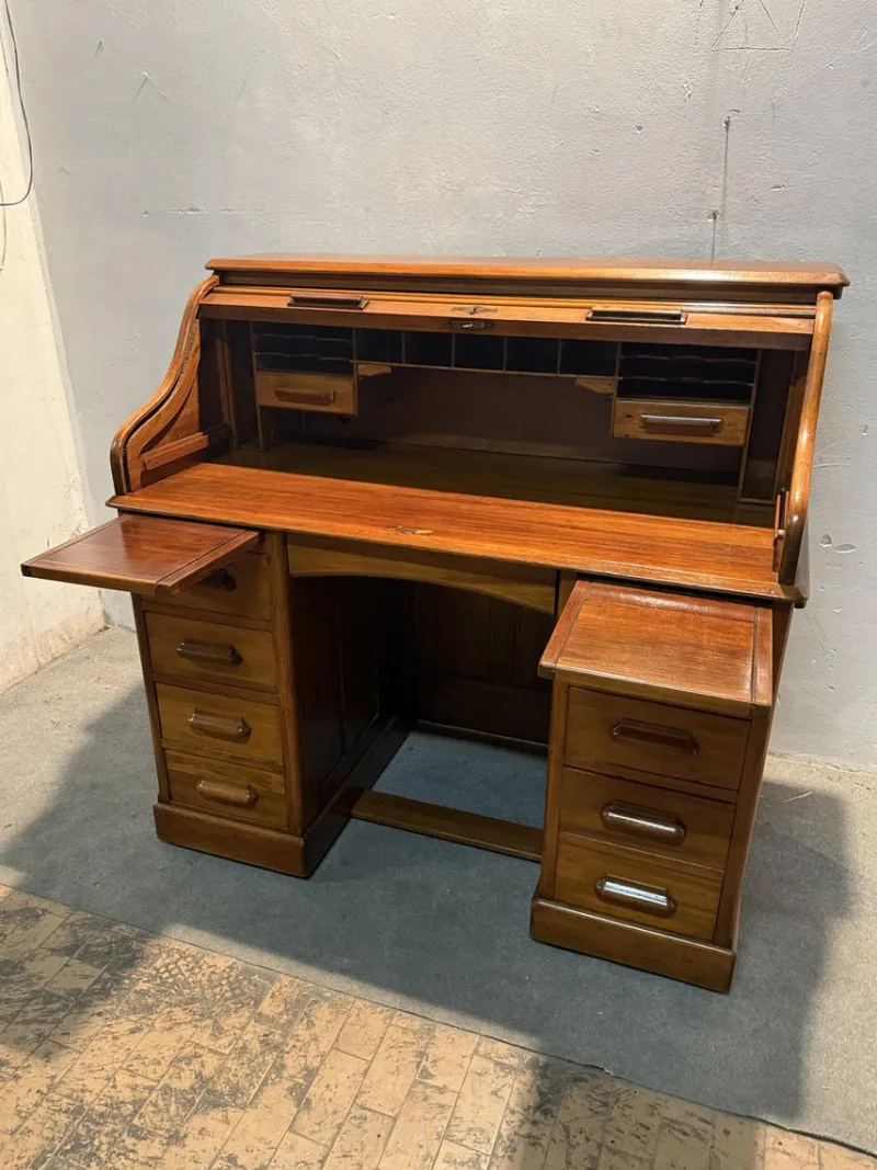 Outlet Pamono Roller Shutter Desk, 1890s