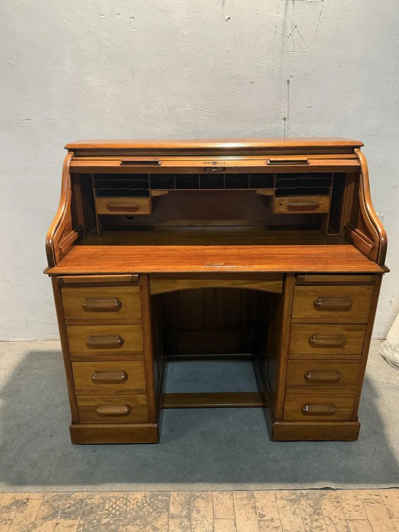 Outlet Pamono Roller Shutter Desk, 1890s