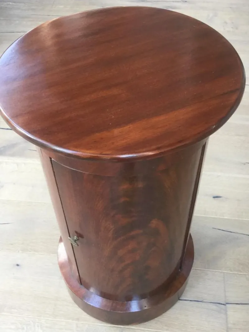 Pamono Round Bedside Table, France, 1820s> Nightstands