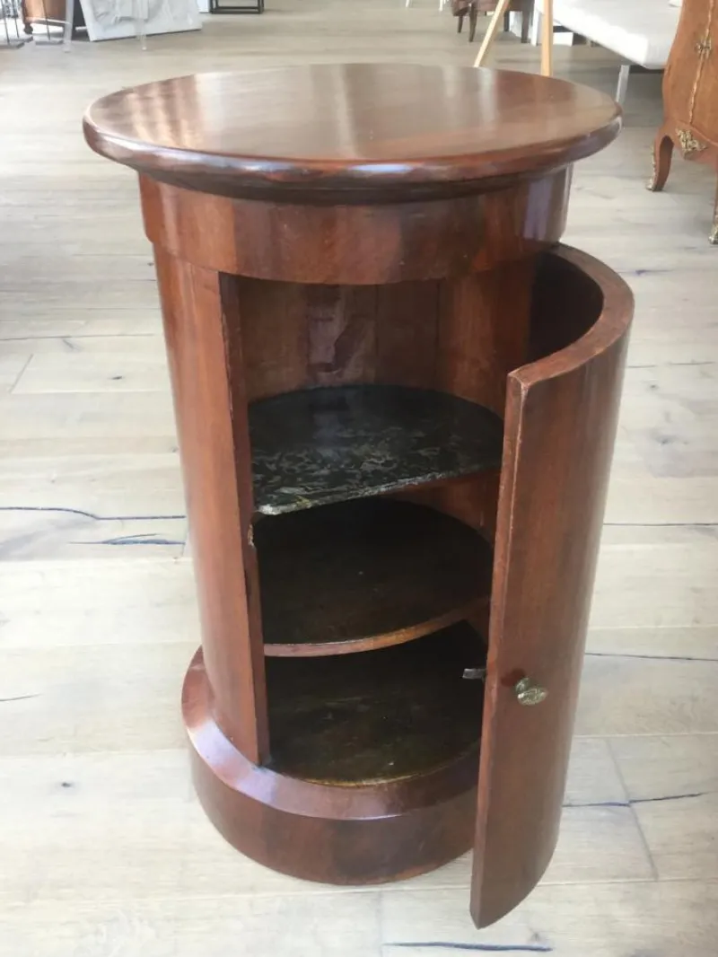 Pamono Round Bedside Table, France, 1820s> Nightstands