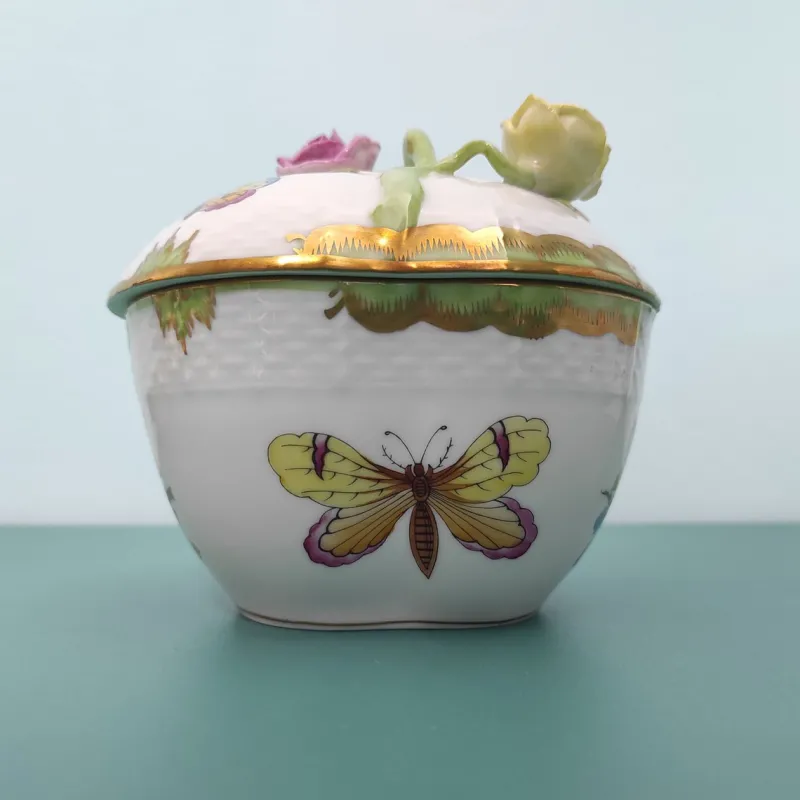 Online Pamono Round Box with Lid from Herend, 1980s