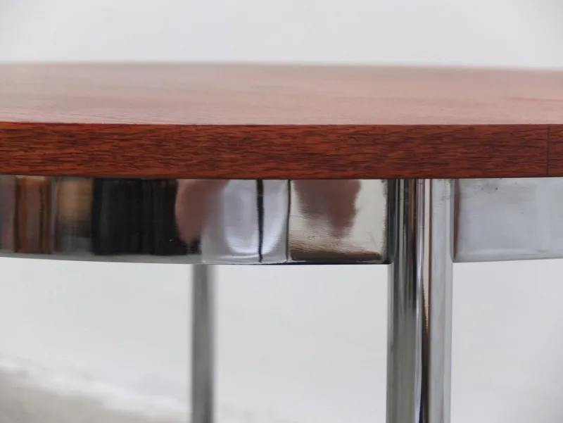 Outlet Pamono Round Dining Table in the style of Alfred Hendrickx, 1960s