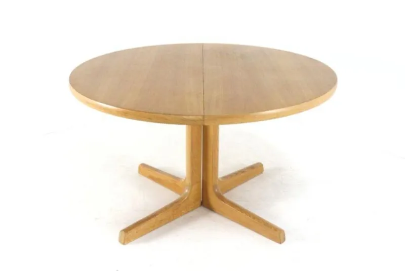 Pamono Round Extendable Oak Nordenskov Dining Table> Dining Tables & Sets