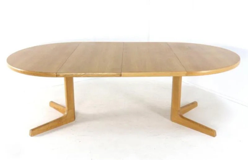 Pamono Round Extendable Oak Nordenskov Dining Table> Dining Tables & Sets