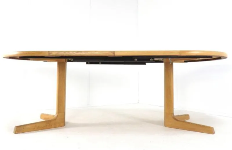 Pamono Round Extendable Oak Nordenskov Dining Table> Dining Tables & Sets