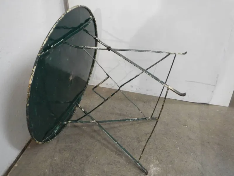 Pamono Round Garden Table, 1960s> Garden Tables