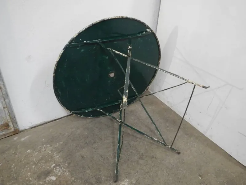 Pamono Round Garden Table, 1960s> Garden Tables