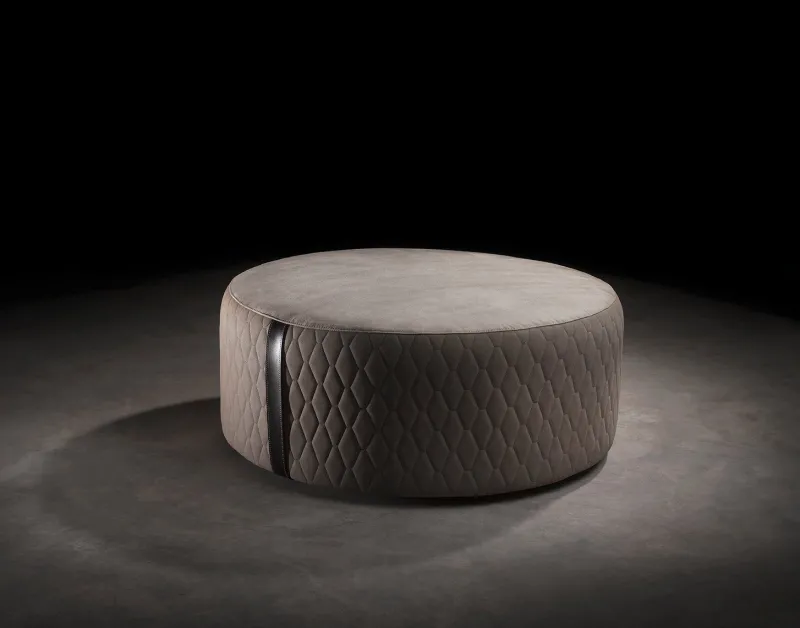 Pamono Round Leather Pouf> Seating