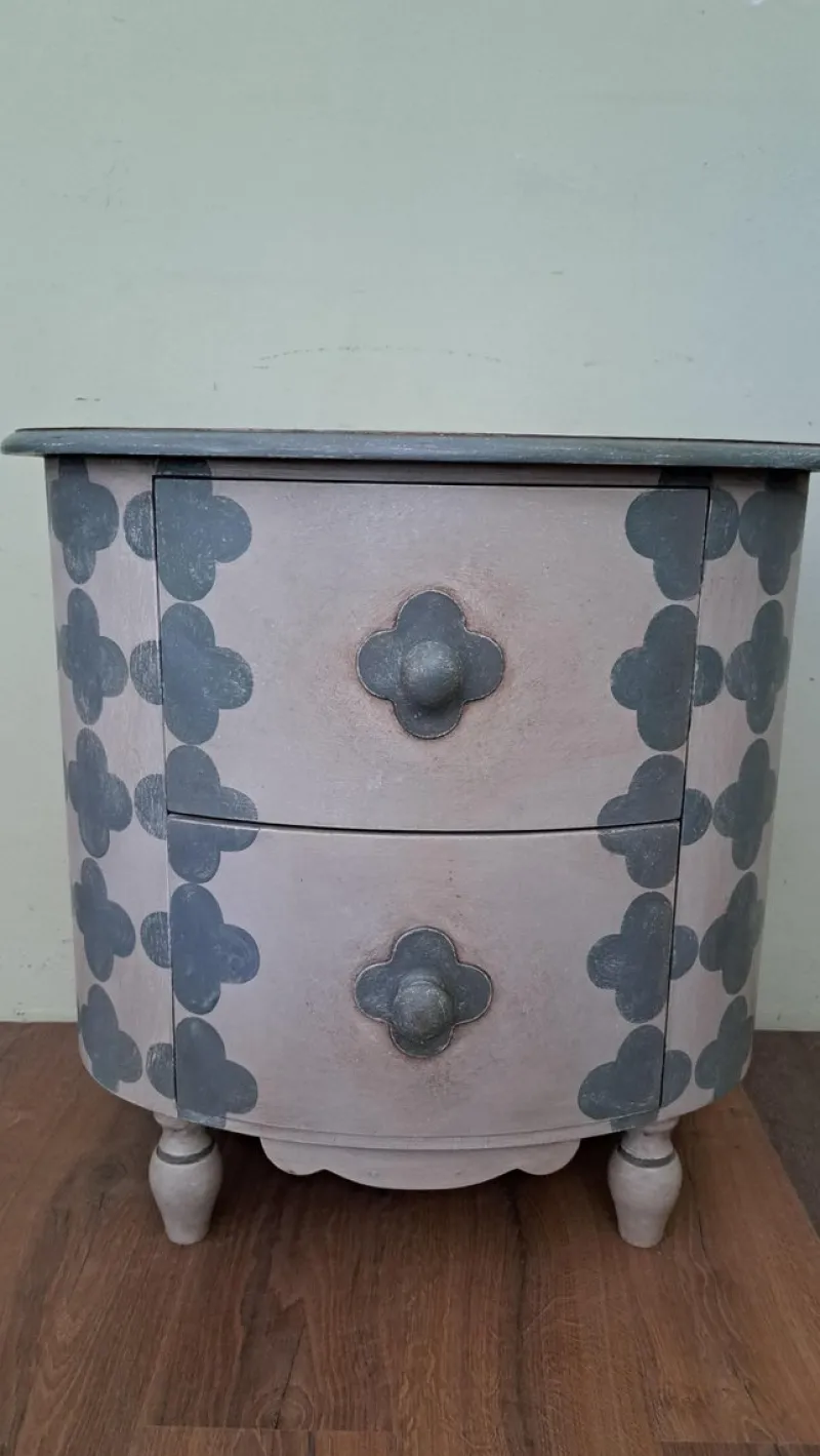 Pamono Rounded Lacquered Side Cabinet> Nightstands