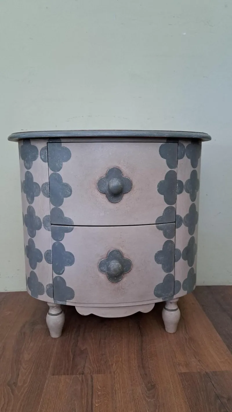 Pamono Rounded Lacquered Side Cabinet> Nightstands