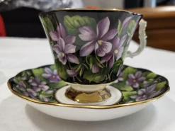 Pamono Royal Albert English Bone China Tea Set, 1970s, Set of 8><noscript><img width=