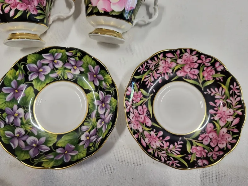 Pamono Royal Albert English Bone China Tea Set, 1970s, Set of 8> Coffee & Tea Service