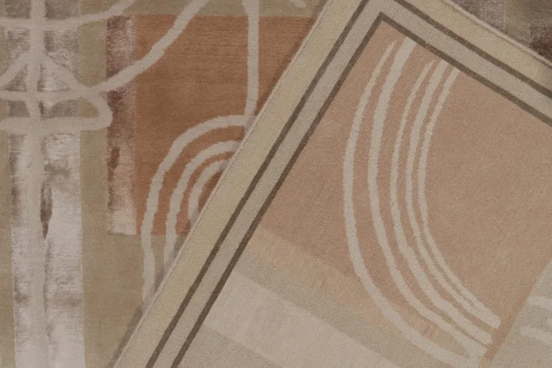 Clearance Pamono Rug from R&K Principal Jahanshah Nazmiyal