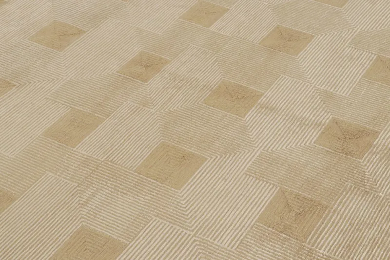 Pamono Rug in Beige-Brown Geometric Patterns from R&K Principal Jahanshah Nazmiyal> Carpets & Textiles|Carpets & Textiles