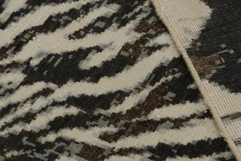 Clearance Pamono Rug in White and Black Abstract Pattern from R&K Principal Jahanshah Nazmiyal